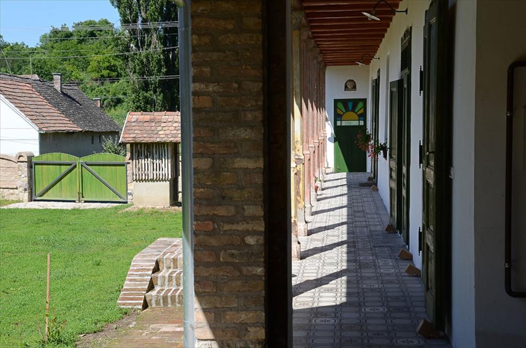 Zengoalja Vendeghaz Hotel Erzsebet Luaran gambar